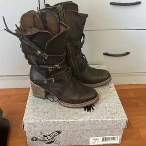 Freebird by Steven Cora Size 7 Black